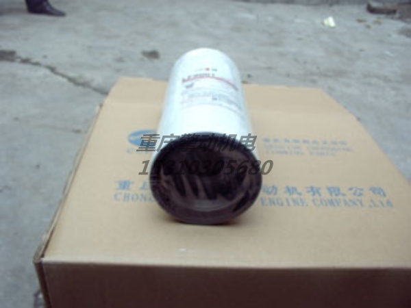 康明斯机油滤清器 LF9001