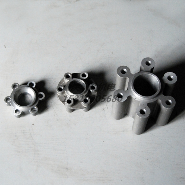 康明斯风扇隔套 3005589