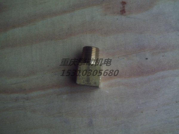 康明斯弯接头 3044854