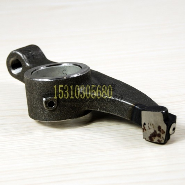 康明斯摇臂 3053476