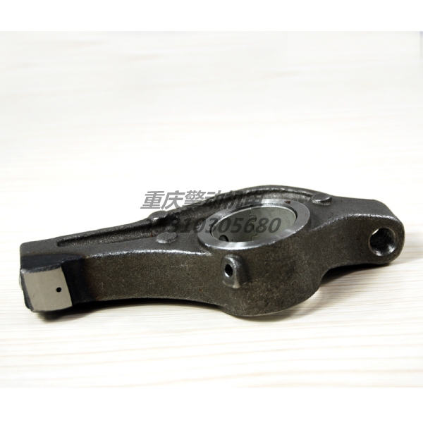 康明斯摇臂 3053477