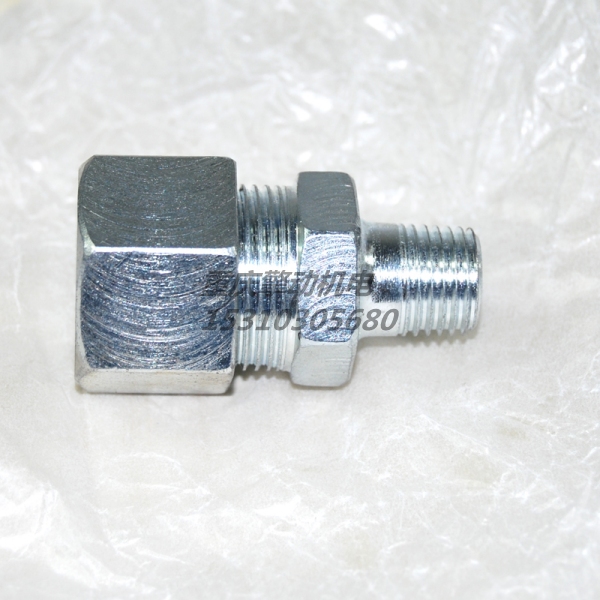 康明斯管接头 3655143