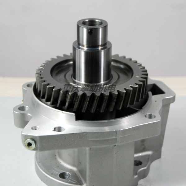 康明斯辅助驱动支撑 3896045