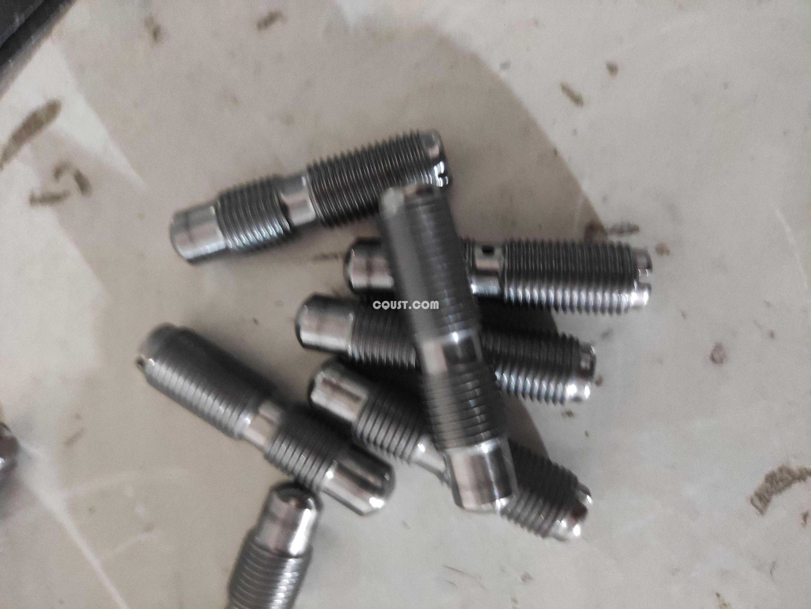 康明斯柴油机 喷油器调节螺丝